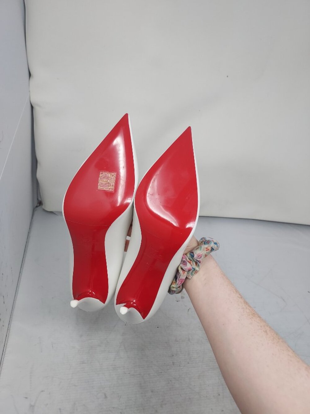 Christian Louboutin Miss Z Nappa Leather Bridal Wedding Pump - Picture 2 of 14